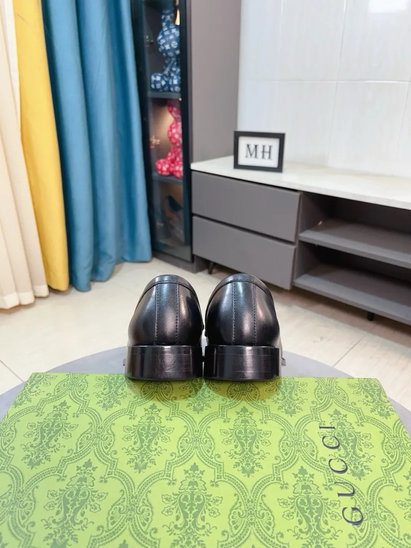 Men's Men's Shoes 💰520🌹🌹【GUCCI】The most popular classic Gucci leather shoes. Synchronized with the official website, the upper is made of Italian first-layer cowhide ➕cowhide lining, with unique brand and unique craftsmanship. Highlighting the hot style of the new year. Stop hesitating, stop wandering, get it now. Number: 38--44
